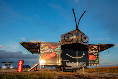 SolarButterfly - Öffentliche Einfahrt am Münsinger Pflanzen und Umwelt Märit